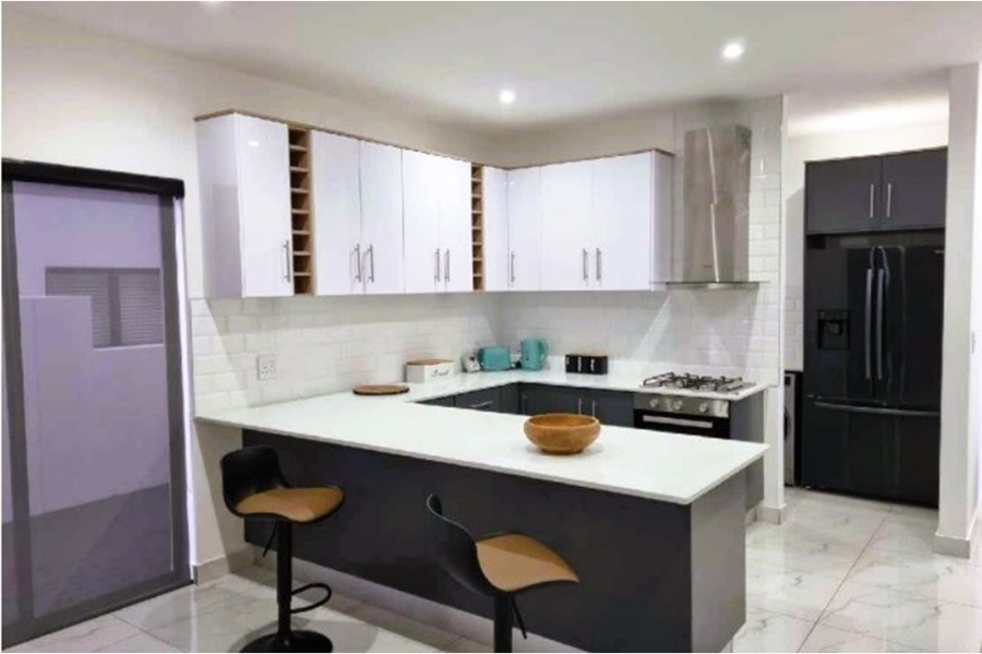 2 Bedroom Property for Sale in Shelley Point Western Cape